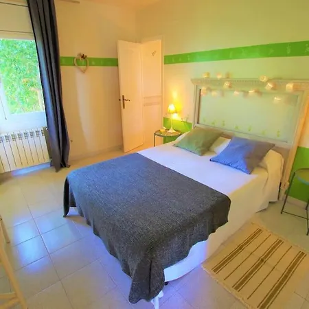 Villa V&v Lloret-villa Margarita Preciosa Para 9pax Con Preciosas Vistas Al Mar Y Piscina Privada Con Gran Jardin Lloret de Mar